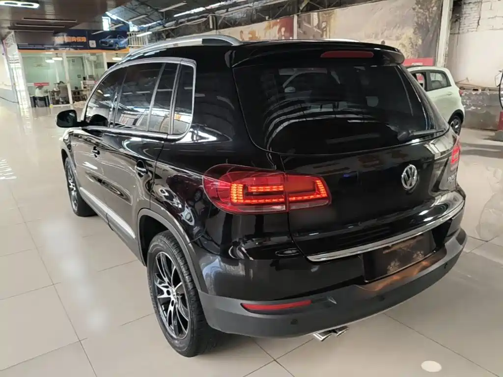 Volkswagen Tiguan — миниатюра 5
