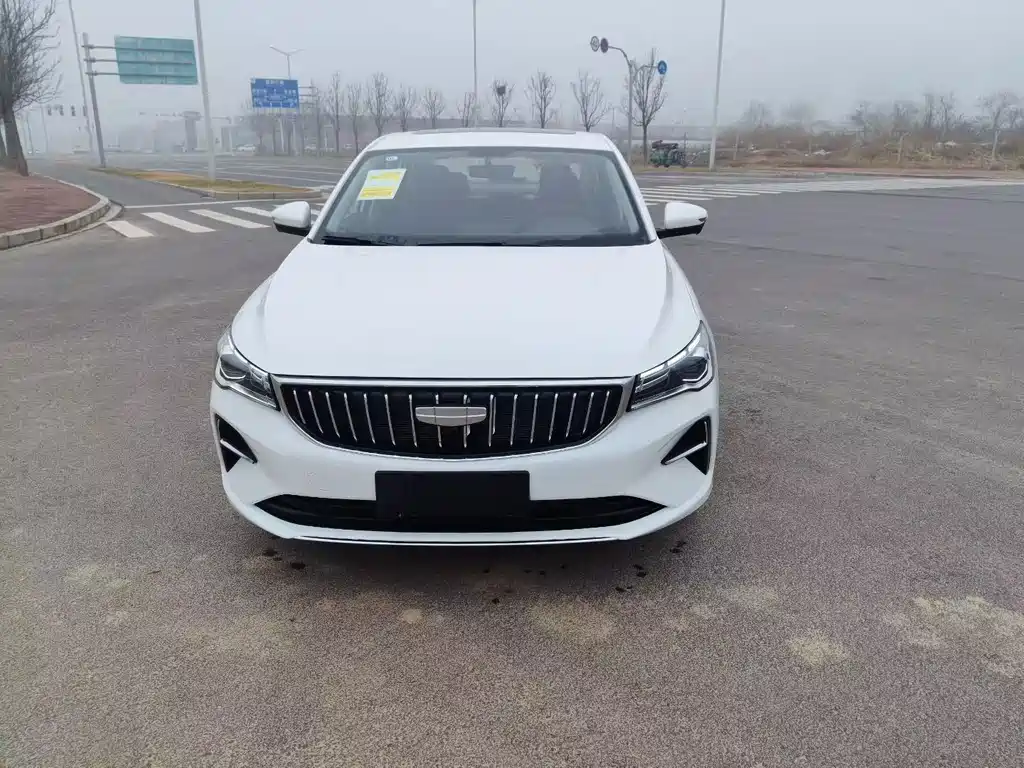 Geely Emgrand - фото 2
