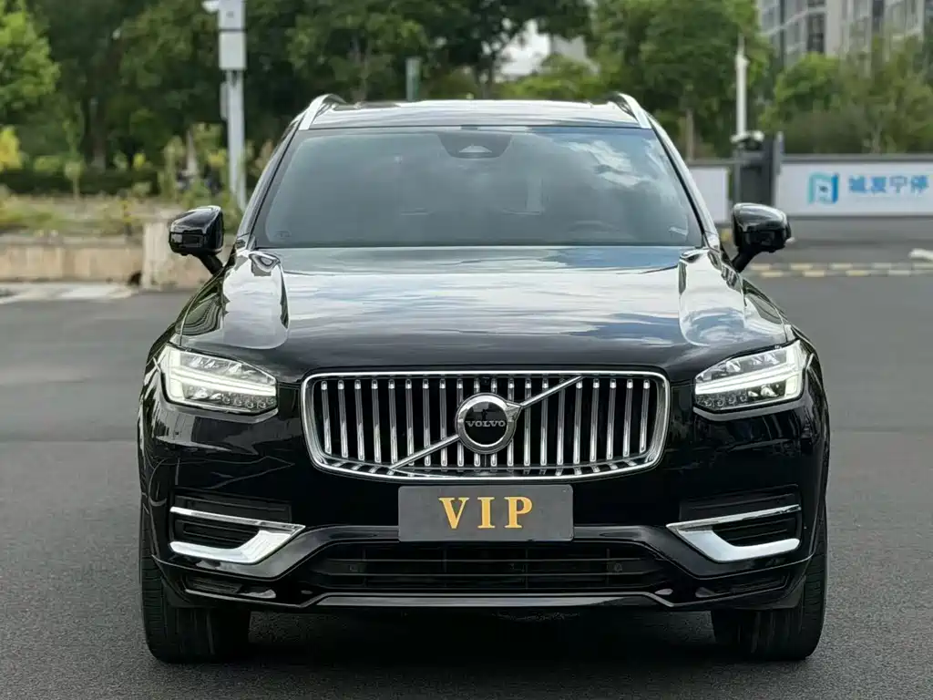 Volvo XC90 — миниатюра 2