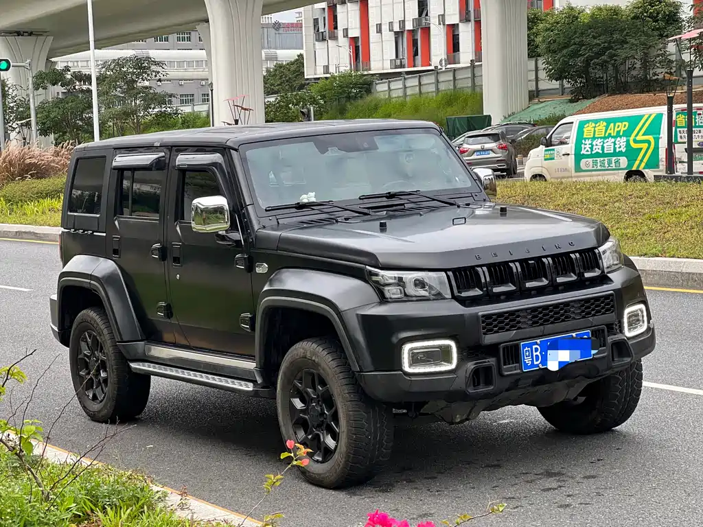 BAIC BJ40 2023 2.0D AT