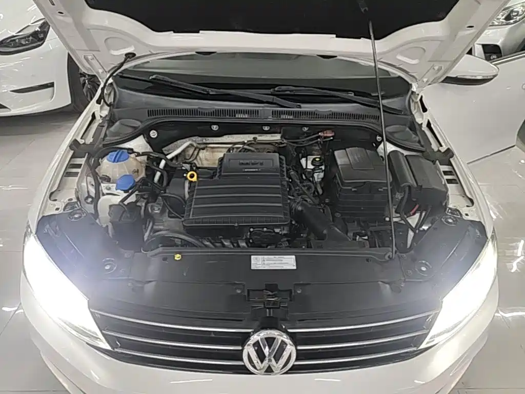 Volkswagen Sagitar — миниатюра 20