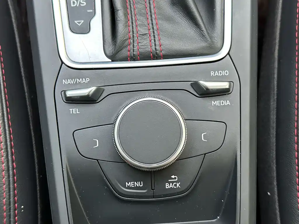 Audi Q2L — миниатюра 34