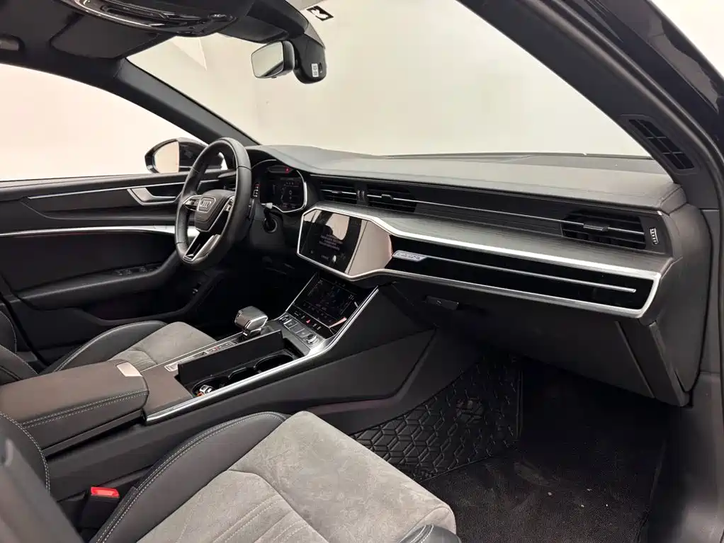 Audi A6L — миниатюра 11