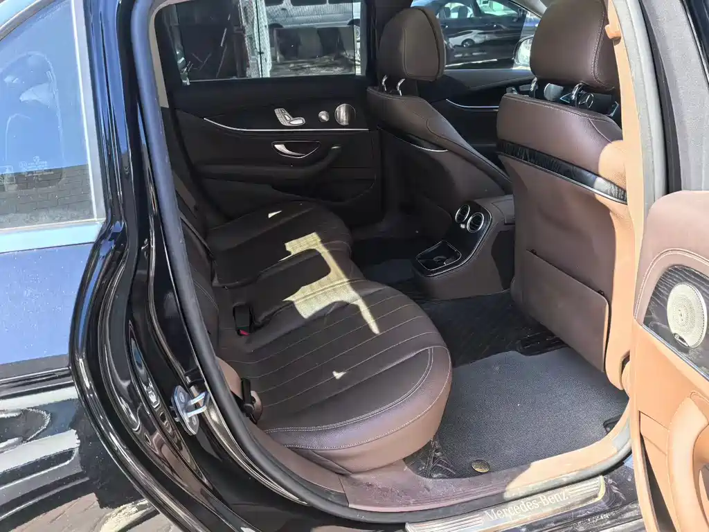 Mercedes-Benz E-Class E 2023 E 300 L Luxury