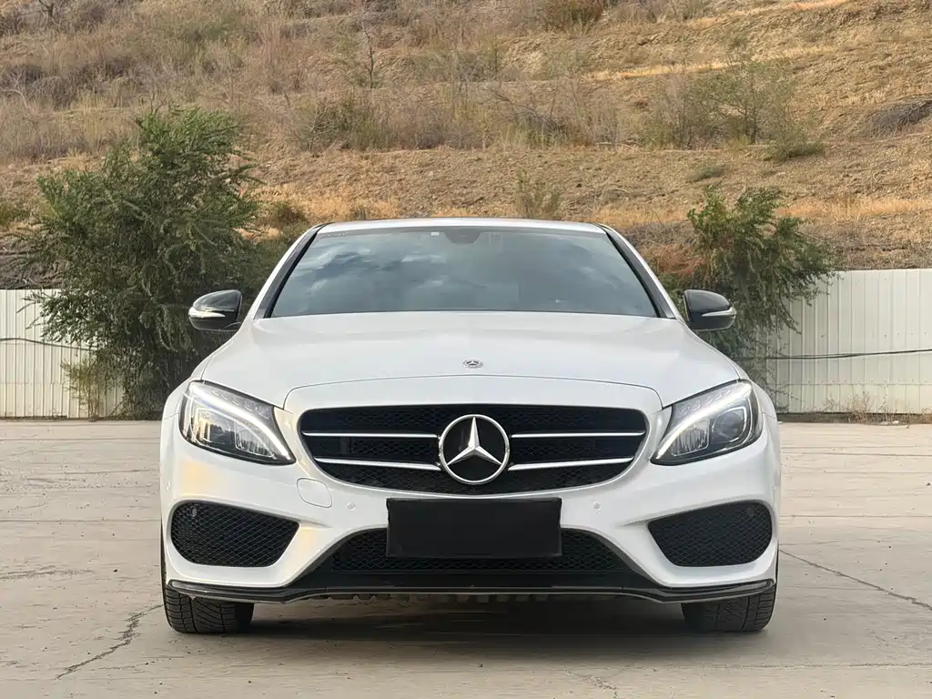 Mercedes-Benz C-Class — миниатюра 2