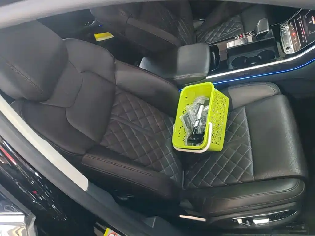 Audi A8 — миниатюра 25