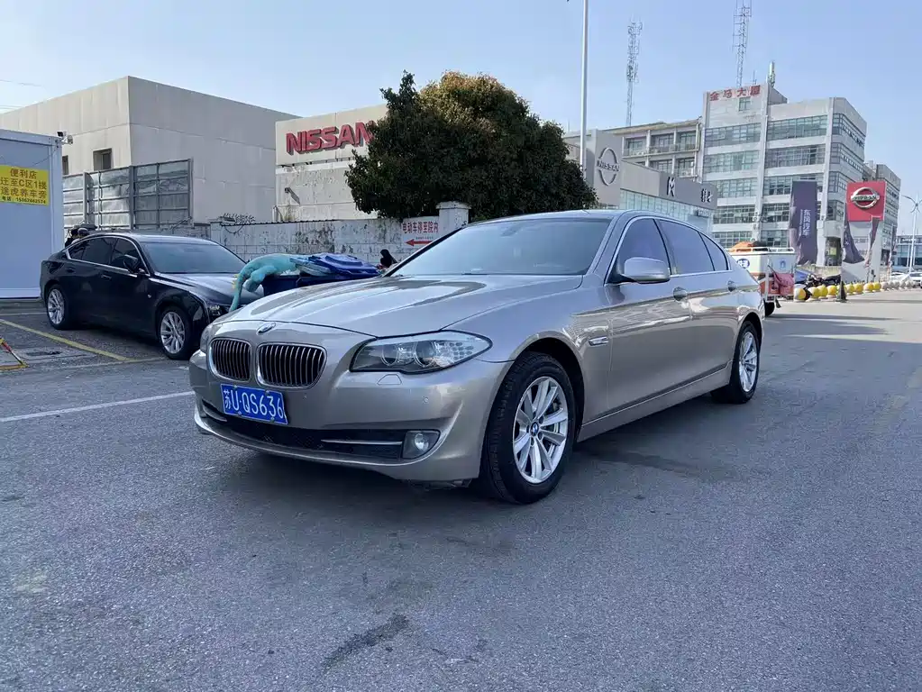 BMW 5 Series 2012