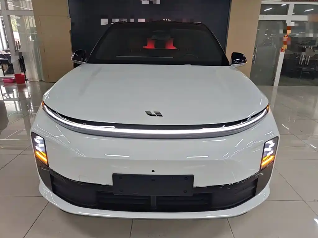 Li Auto Li L6 — миниатюра 3