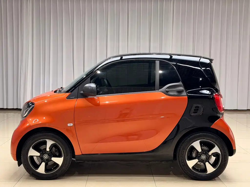 smart Smart Fortwo — миниатюра 5