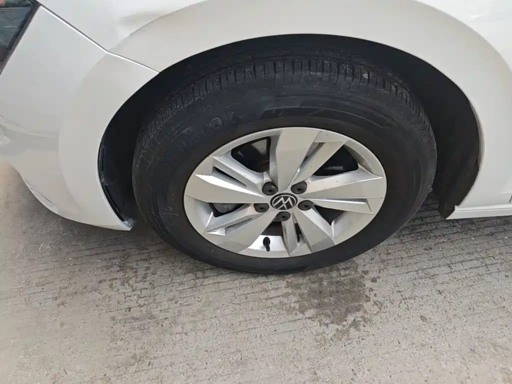Volkswagen Polo — миниатюра 23