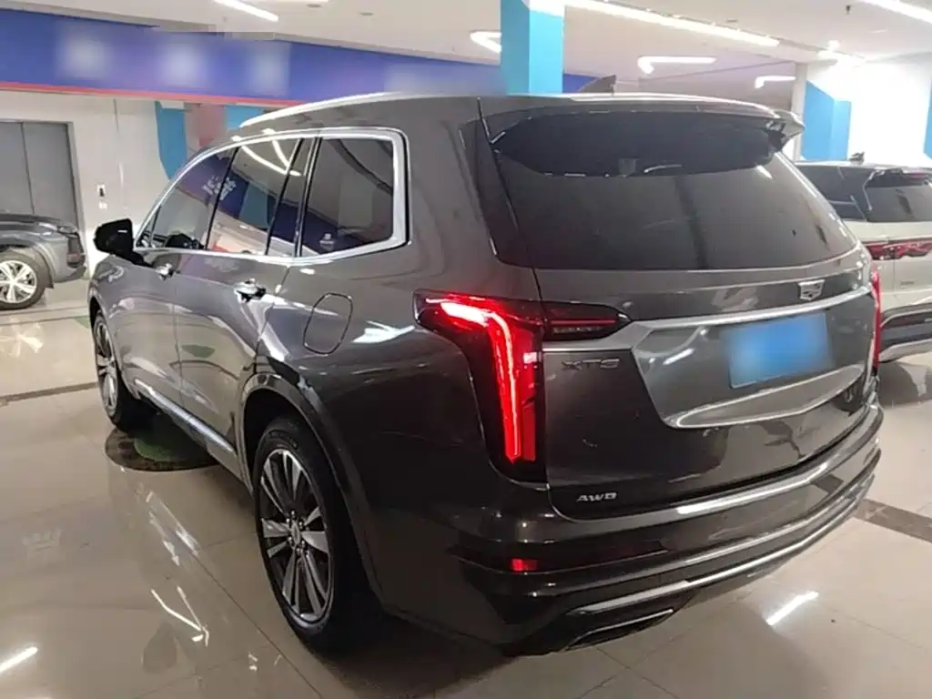 Cadillac XT6 — миниатюра 5