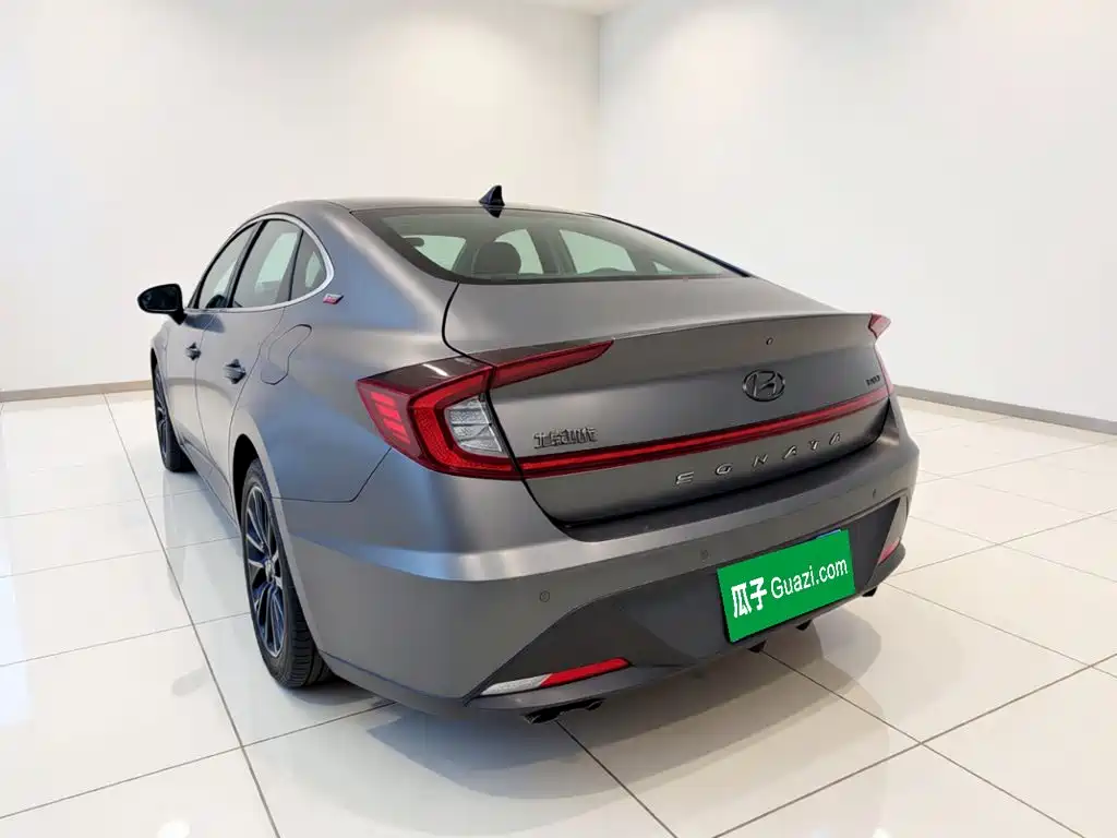 Hyundai Sonata — миниатюра 4