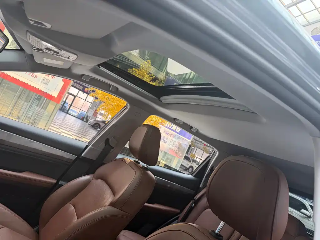 GEELY AUTOMOBILE VISION X6