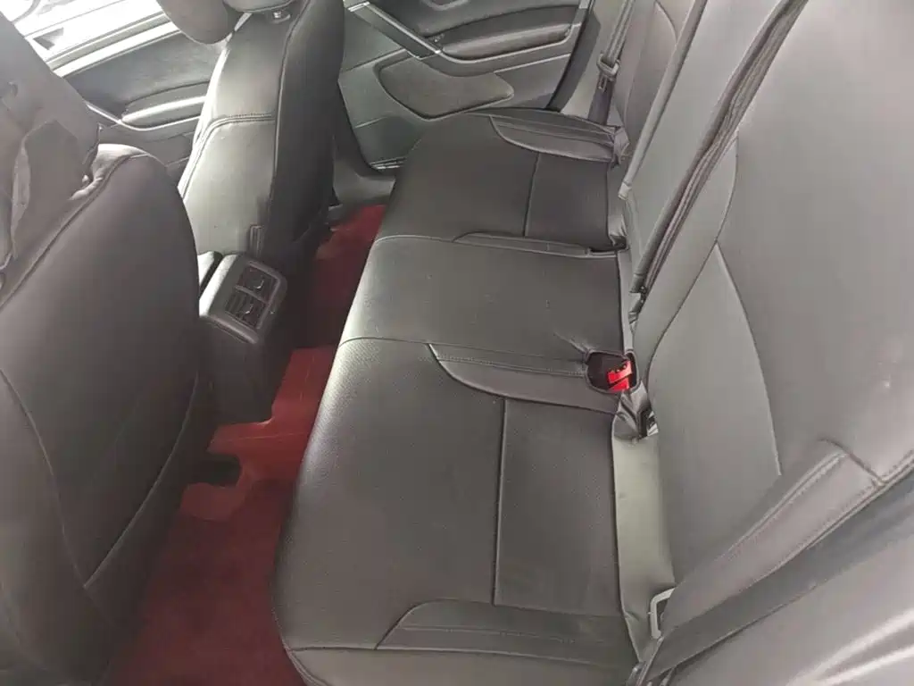 Volkswagen Golf — миниатюра 17