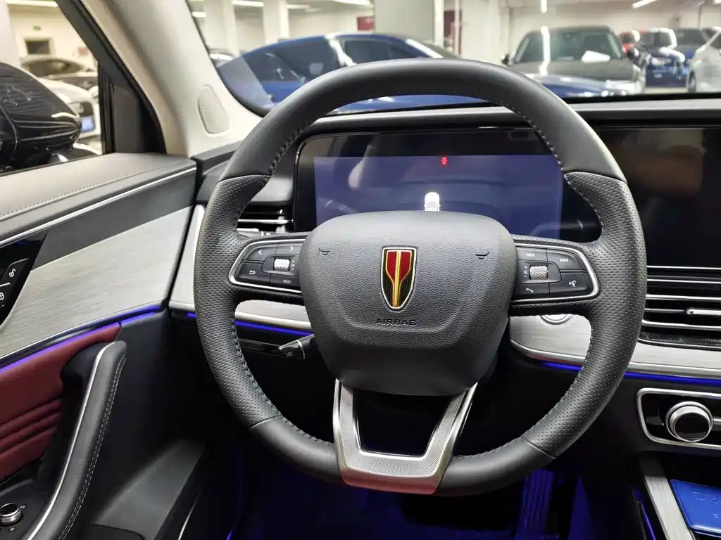 Hongqi Hongqi HS5 — миниатюра 6