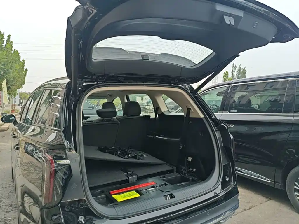 Hongqi Hongqi HS7 PHEV — миниатюра 19