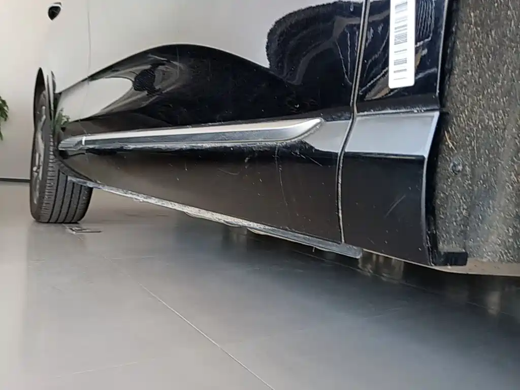 Hongqi Hongqi HS3 PHEV — миниатюра 21