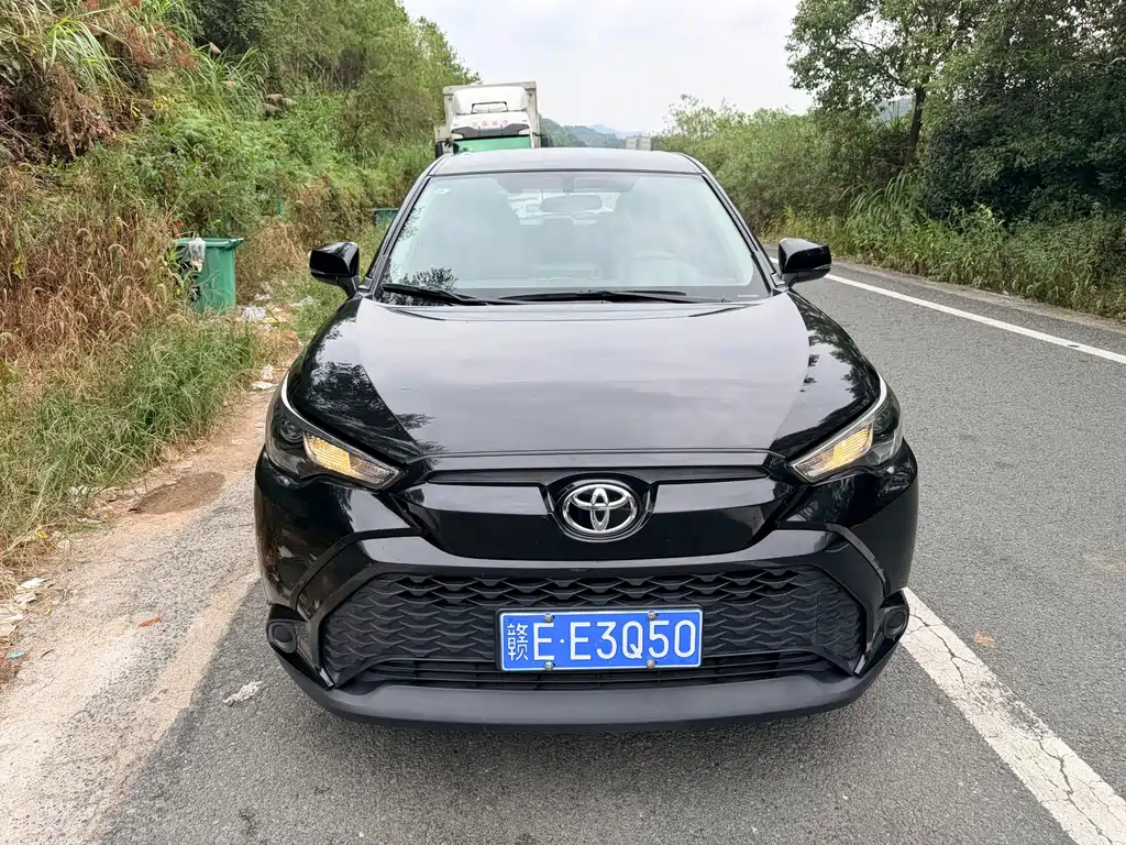 Toyota Frontlander — миниатюра 2