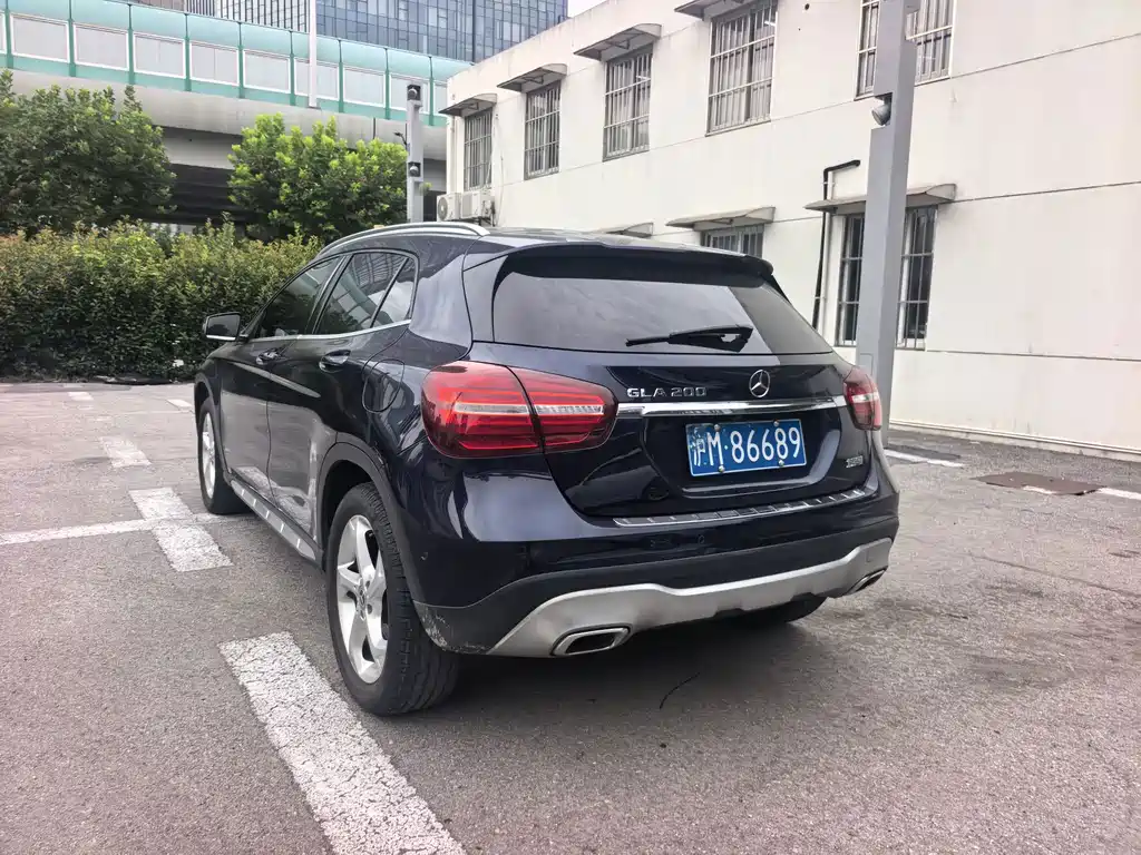 Mercedes-Benz GLA — миниатюра 16