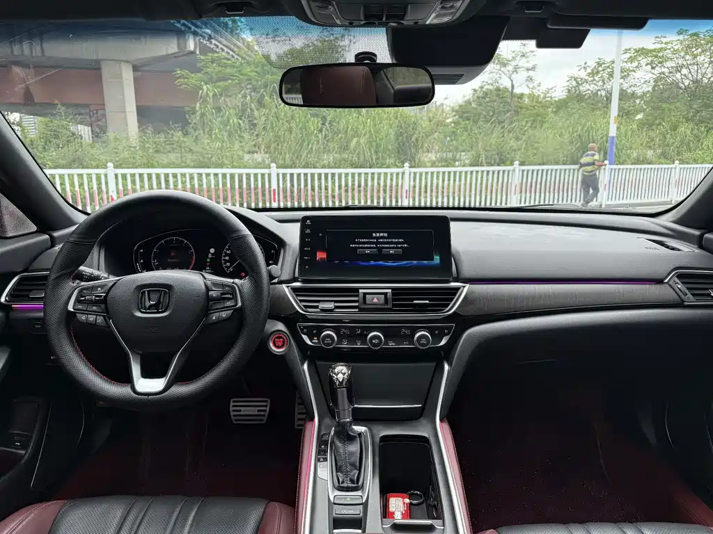 Honda Inspire — миниатюра 6