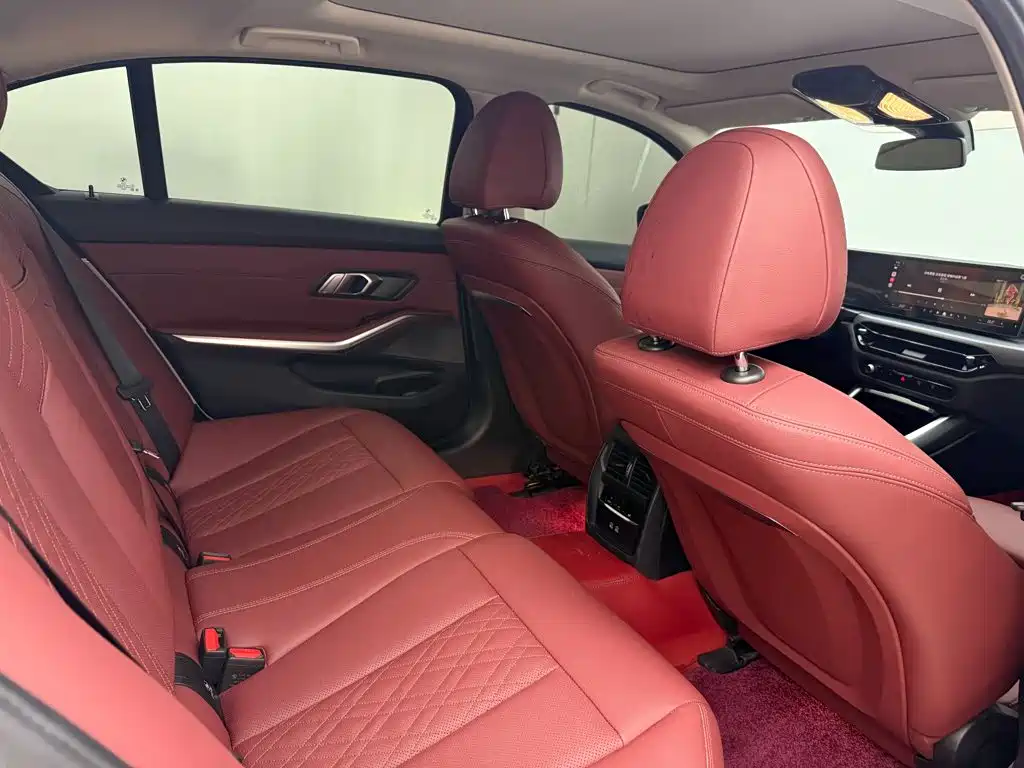 BMW i3 — миниатюра 17