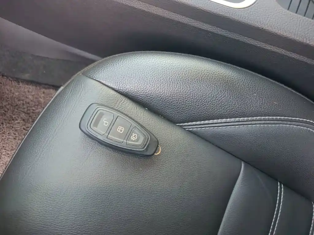Ford Kuga — миниатюра 9