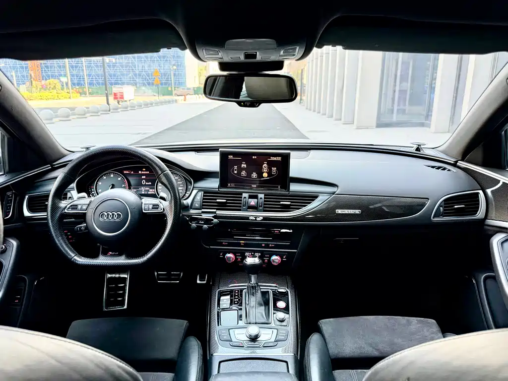 Audi S6 — миниатюра 10