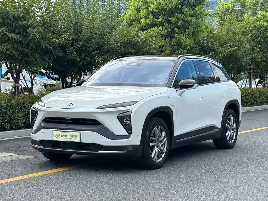 NIO ES6