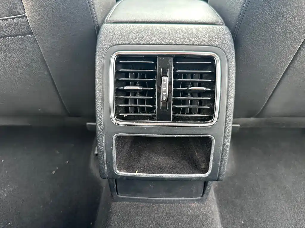 Volkswagen Magotan — миниатюра 14
