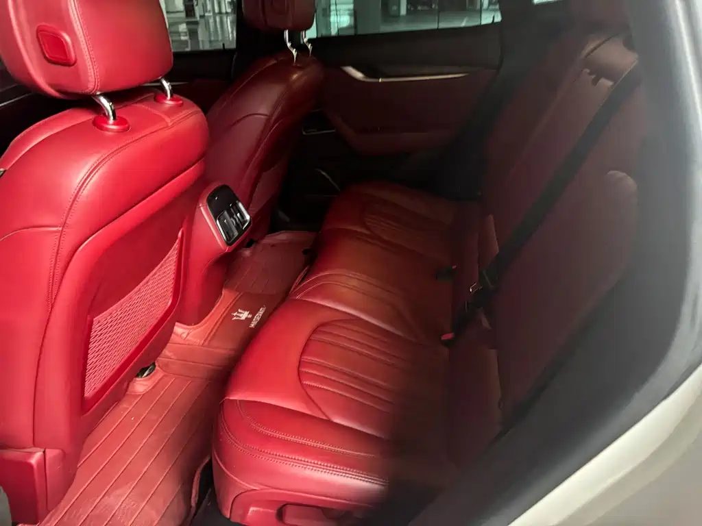 Maserati Levante — миниатюра 7