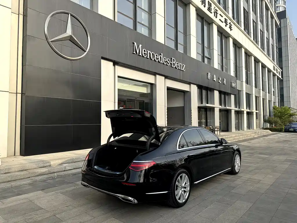 Mercedes-Benz S-Class 2022