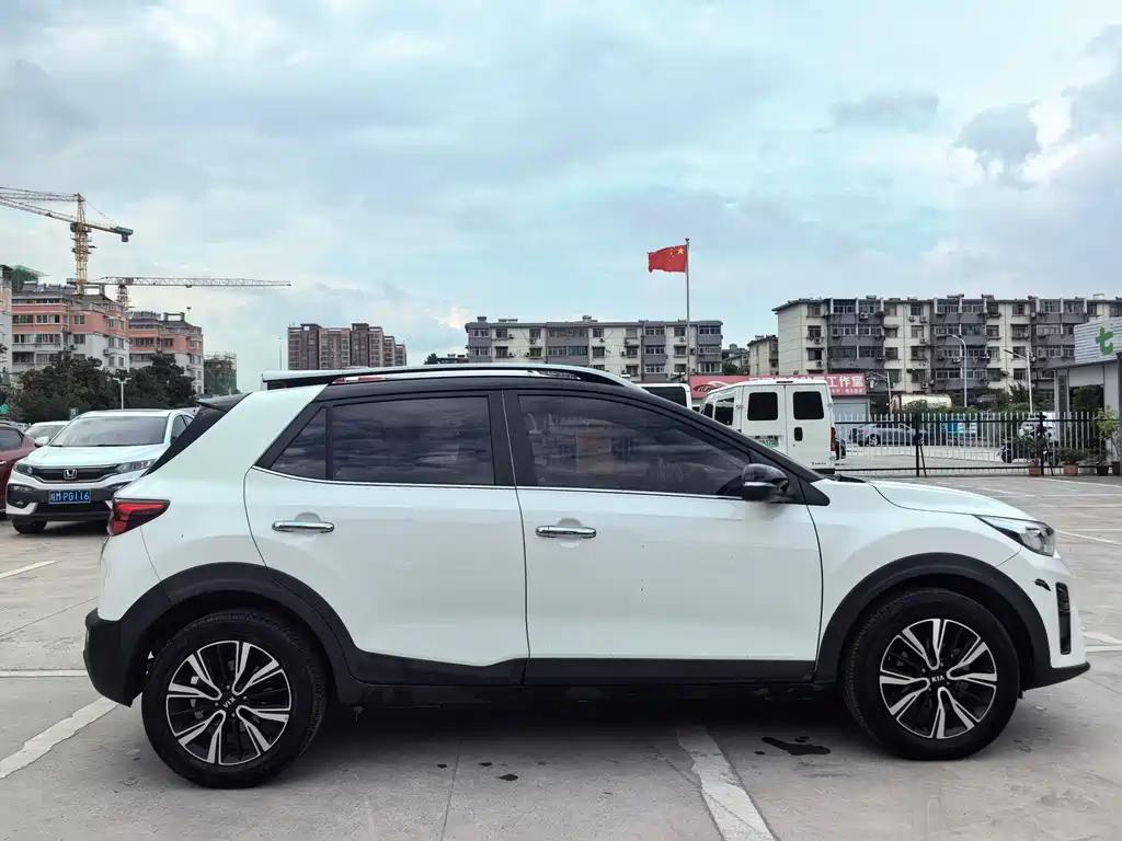 Kia KX1 — миниатюра 7