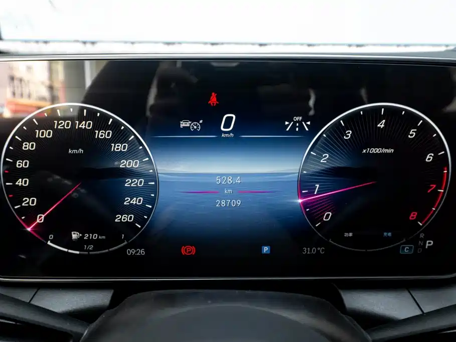 Mercedes-Benz GLC — миниатюра 13