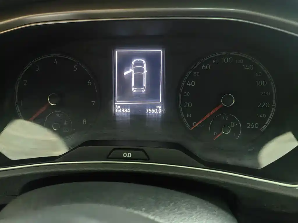 VOLKSWAGEN T ROC EXPLORING SONGS