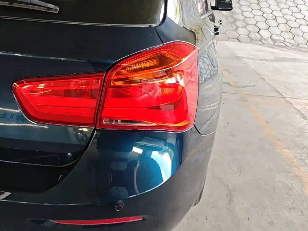 BMW 1 Series (Import) — миниатюра 8