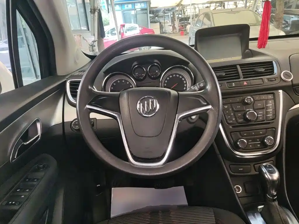 Buick Encore — миниатюра 11