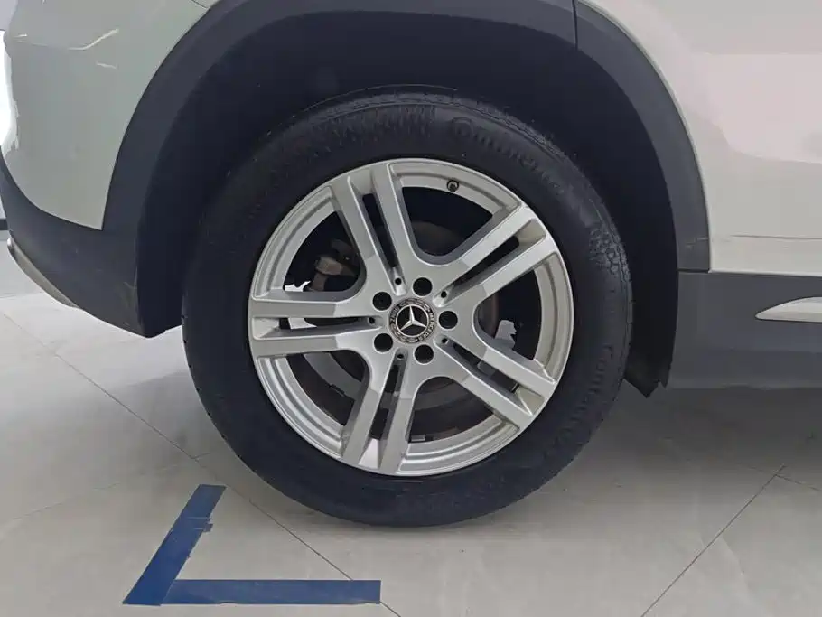 Mercedes-Benz GLA — миниатюра 6