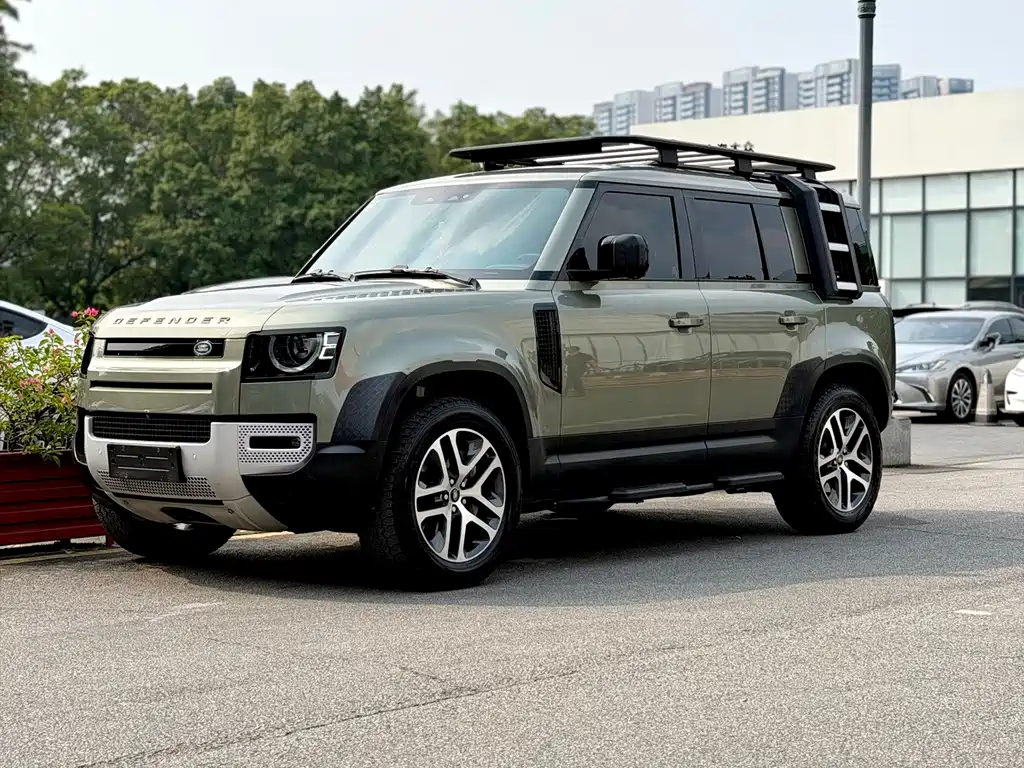 Land Rover Defender — миниатюра 2