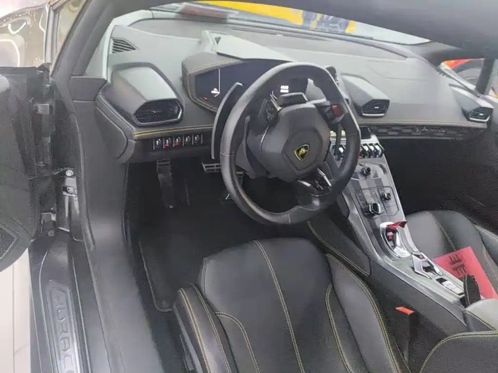 Lamborghini Huracán — миниатюра 3