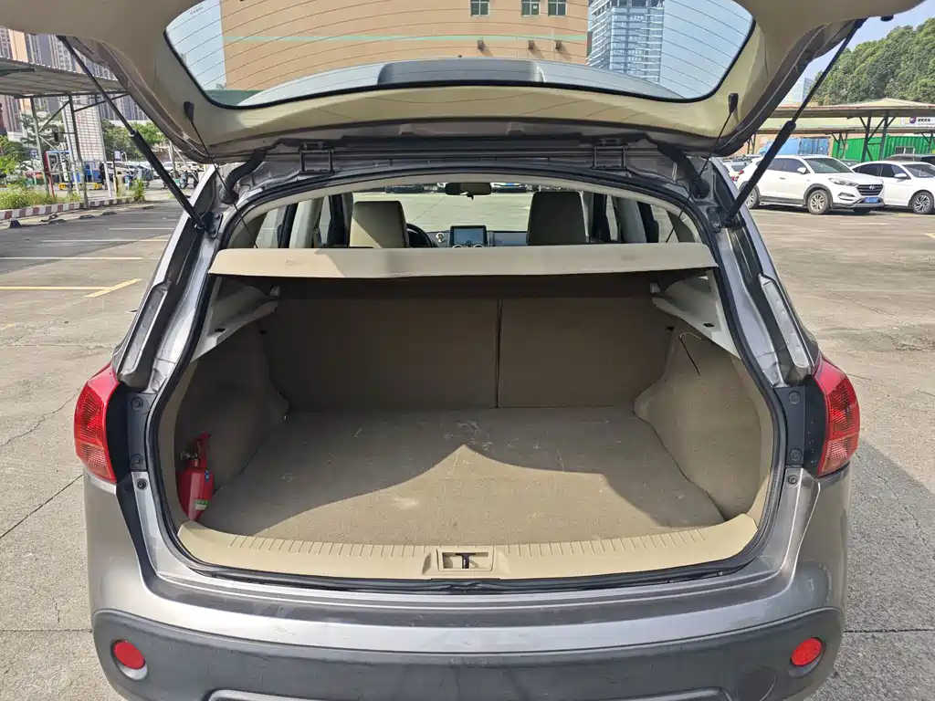 Nissan Qashqai — миниатюра 16