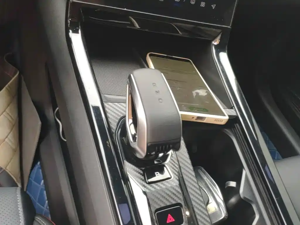 Geely Boyue — миниатюра 14