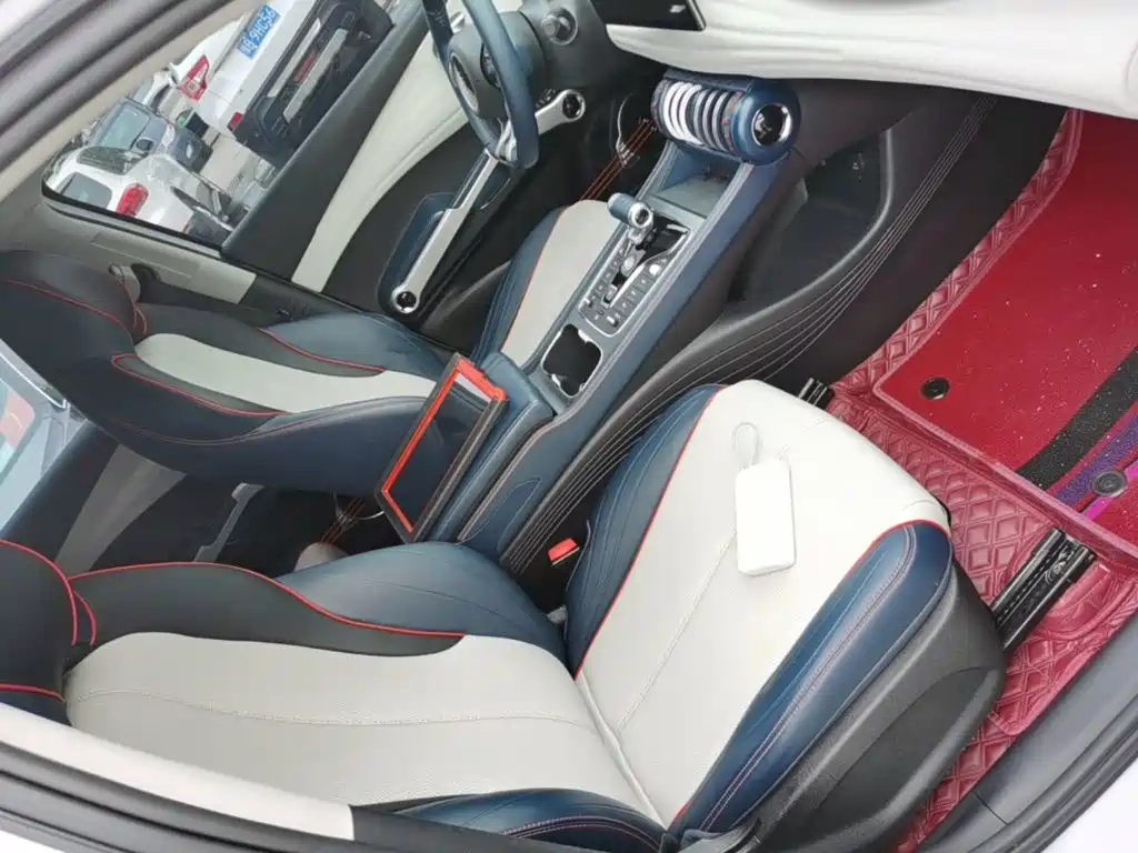 BYD Yuan Plus — миниатюра 25