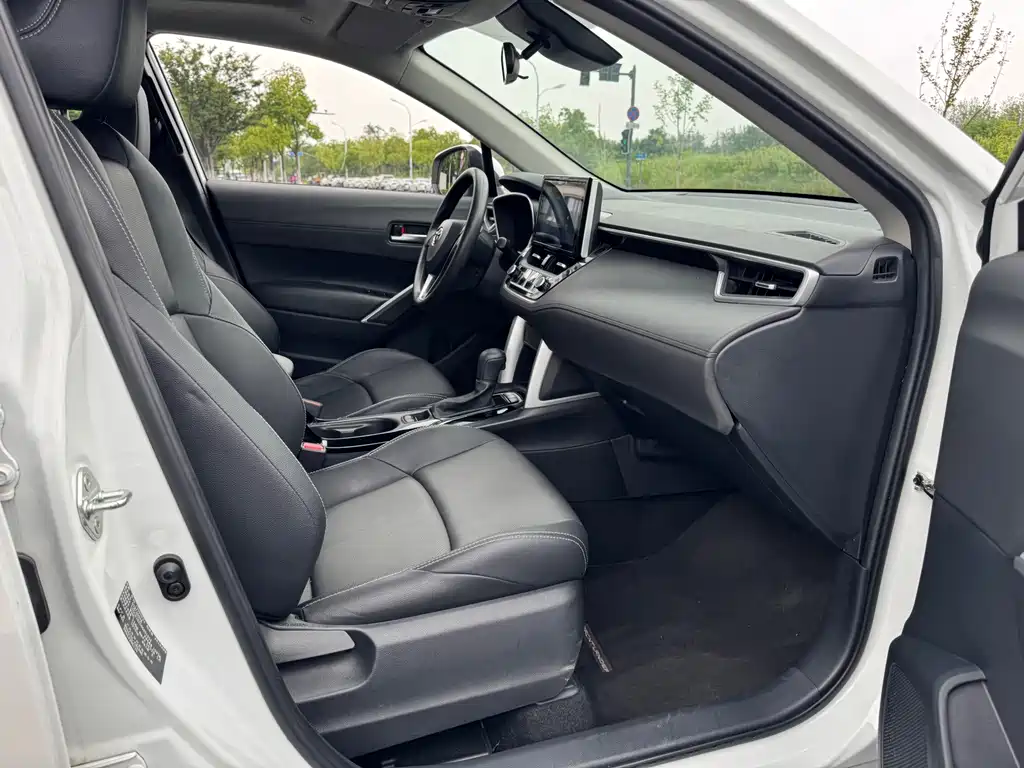 Toyota Frontlander — миниатюра 11