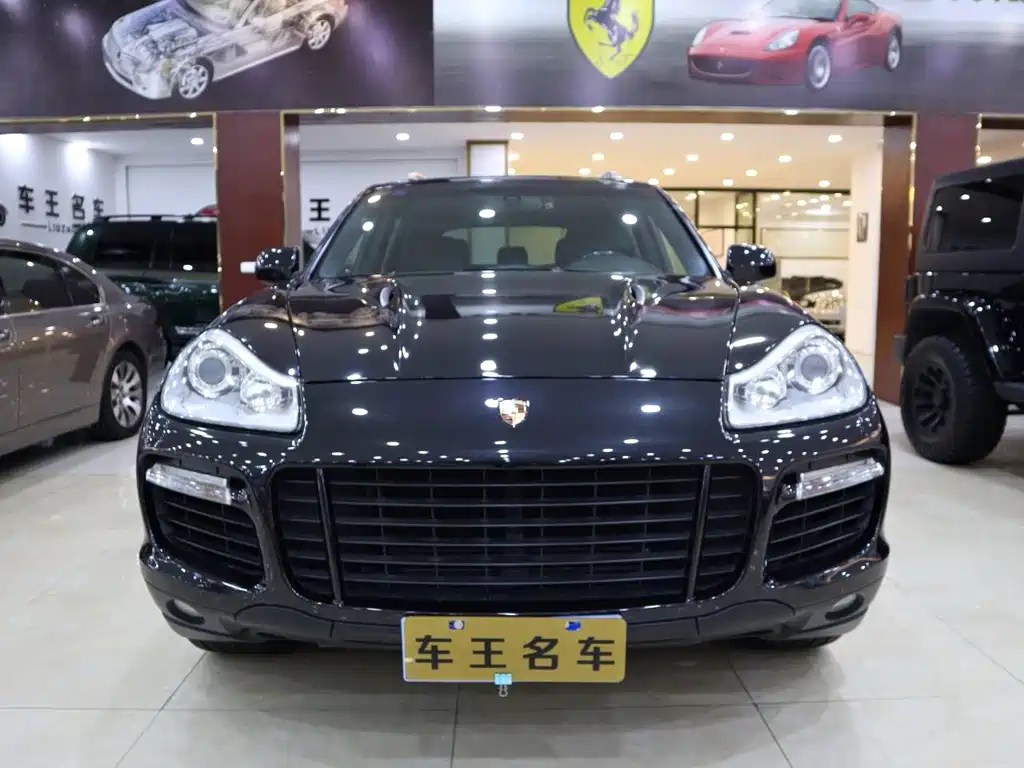 Porsche Cayenne — миниатюра 2