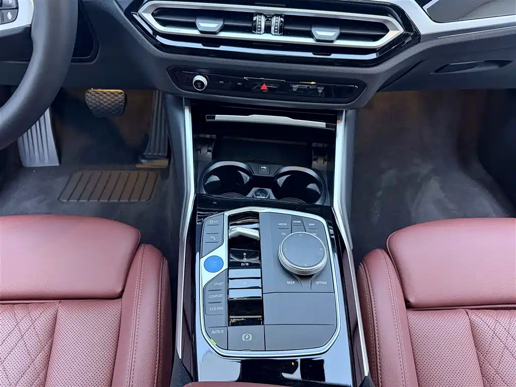 BMW i3 — миниатюра 16