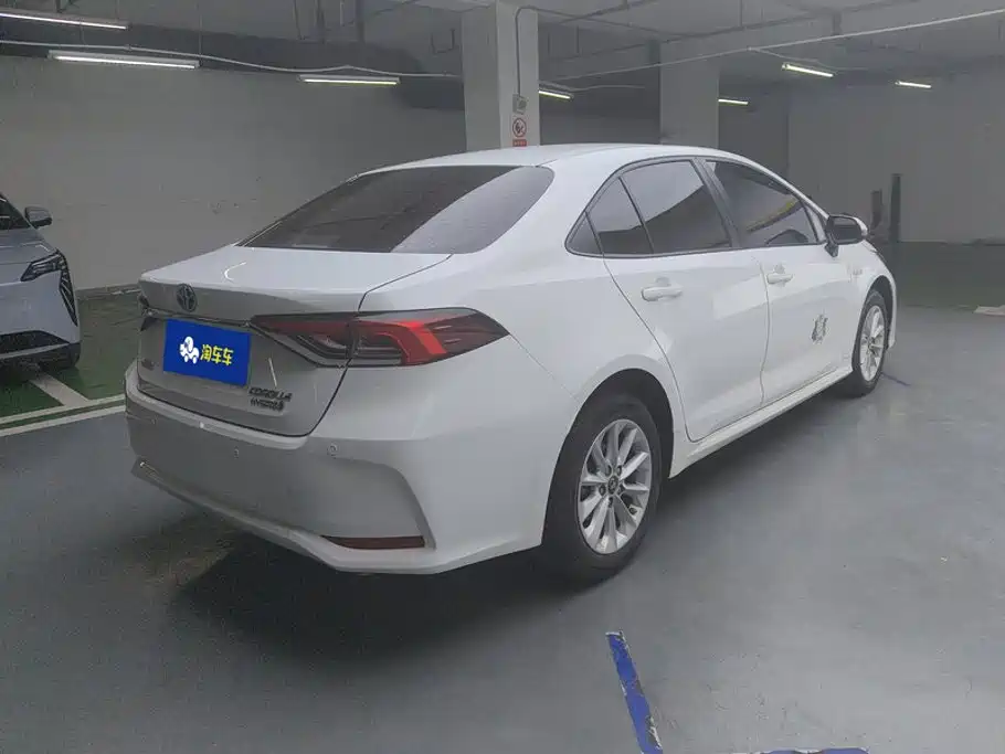 Toyota Corolla — миниатюра 3