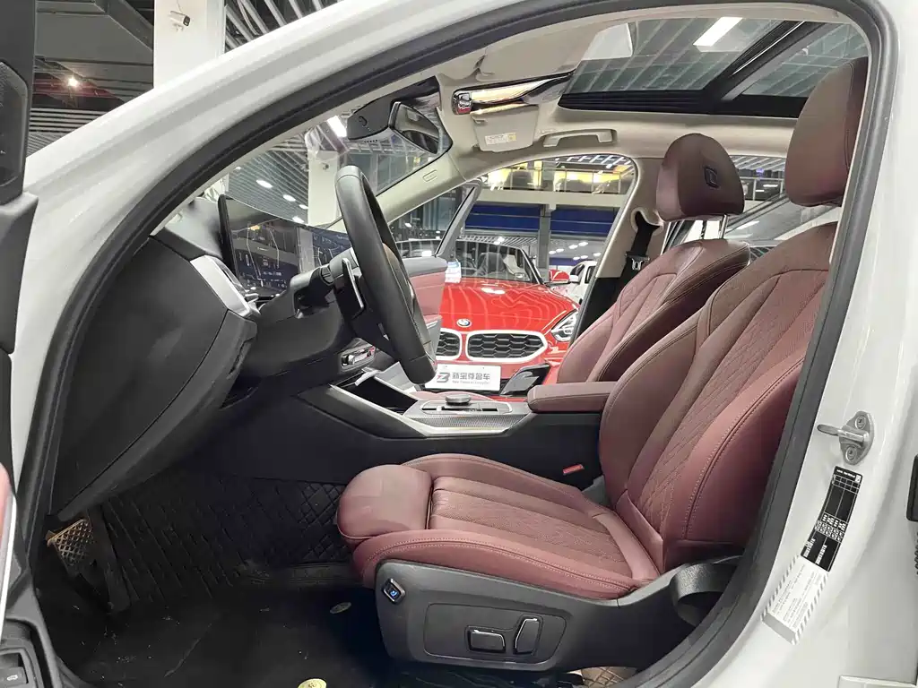BMW 3 Series — миниатюра 8