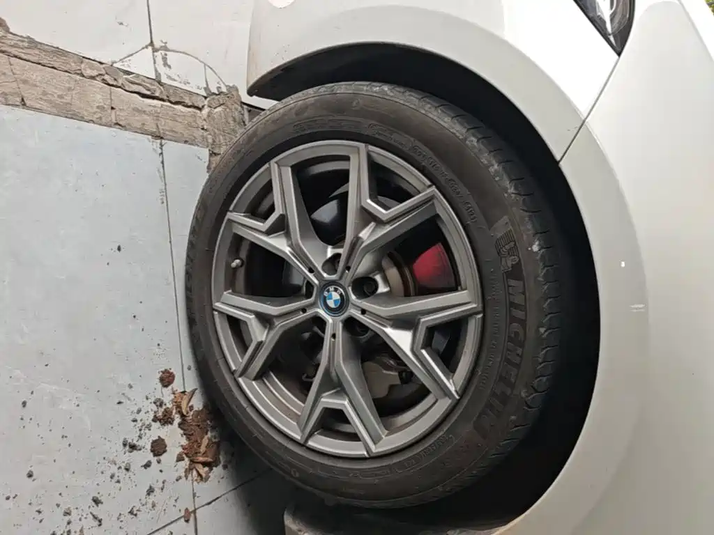 BMW i3 — миниатюра 23
