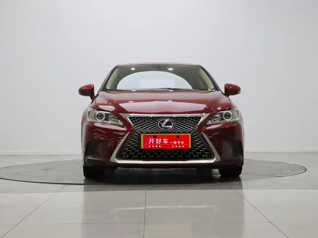 Lexus CT — миниатюра 2