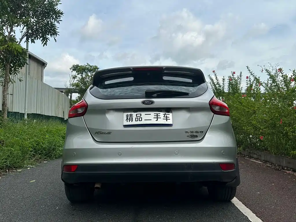 Ford Focus — миниатюра 13